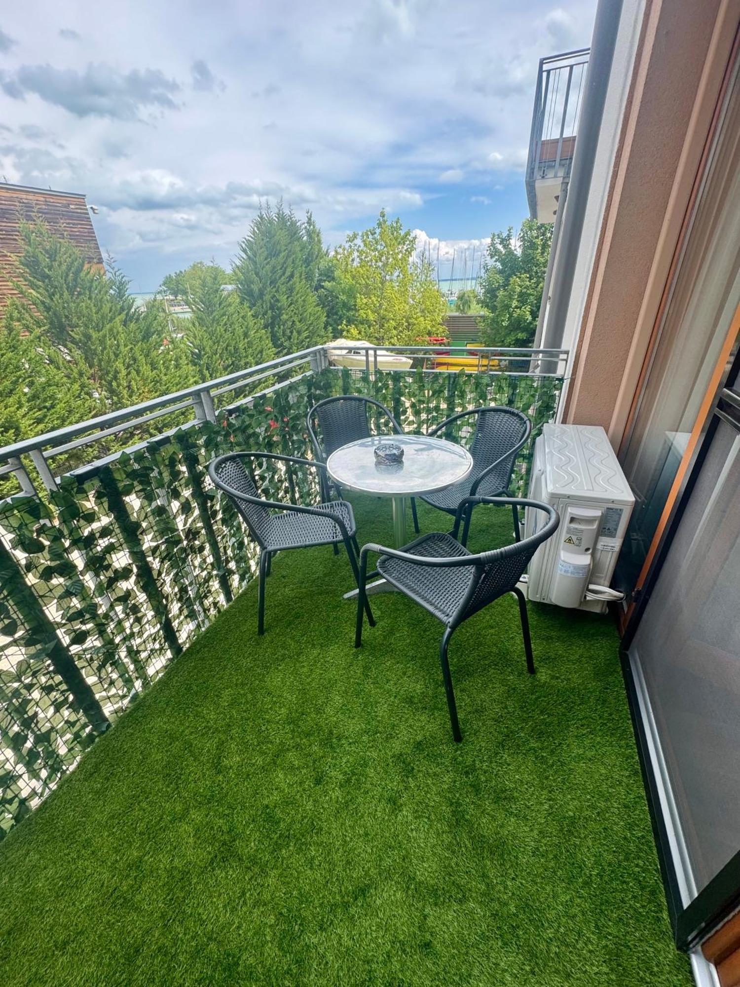 Silver Marina Apartment-orzoett Melygarazs Apartment Balatonfured